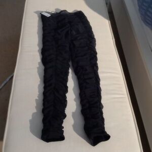 BNWT black Savage X Fenty sport rouched leggings size extra small